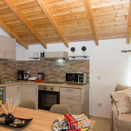 Selinitsa Stone Studio - Mani Seaview Retreat Agios Nikolaos  Buitenkant foto