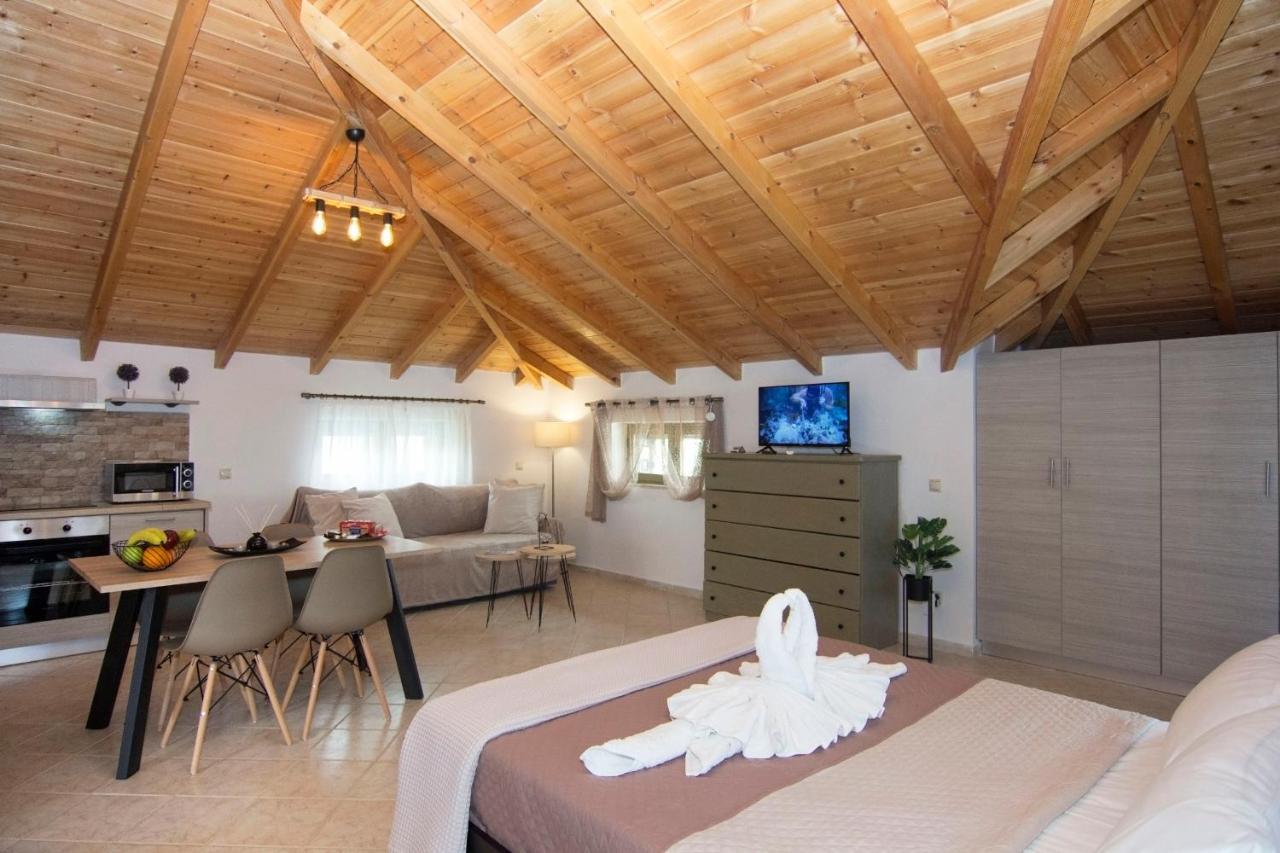 Selinitsa Stone Studio - Mani Seaview Retreat Agios Nikolaos  Buitenkant foto